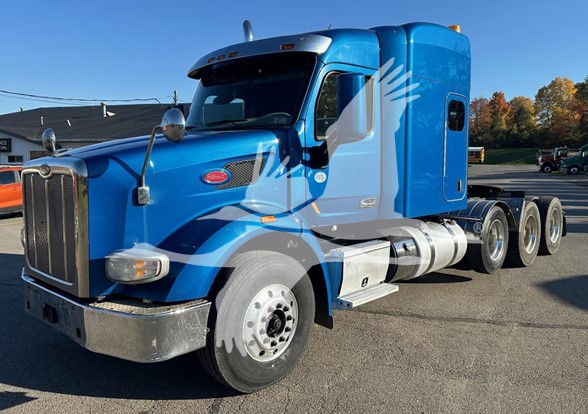 2019 PETERBILT 567 - image 1 of 6